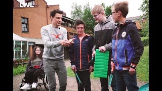 Jubiläumsfilm der LWLFörderschule Felsenmeerschule mit KiKAModerator André Gatzke [upl. by Anem537]