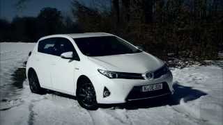 Toyota Auris Hybrid im Test  Autotest 2013  ADAC [upl. by Kidder74]