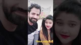 munda thoda offbeat hai song tiktok video Cute Couple [upl. by Alaet]