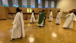 Prêtre danse sur JERUSALEMA  Padre Manolo [upl. by Ydeh]