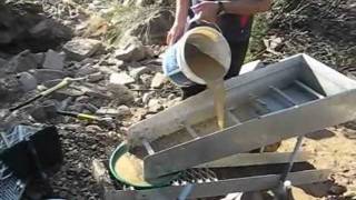 Gold panning and Highbanking at Shoalhaven River NSW Australia [upl. by Fulbert]