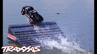 Slash 4X4 Hydroplane Jump On Water [upl. by Zweig723]