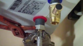 Come installare uno scaldacqua elettrico  how to install an electric water heater [upl. by Adnawal]