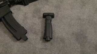 UTG 5 Position Vertical Forward Grip [upl. by Anavoig]