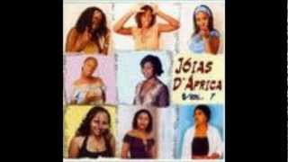 JOIAS DE AFRICA  Más Ki Mal 2002 [upl. by Aerdnaeel]