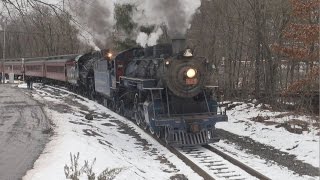 RampN 425 CNJ 113 Doubleheader  Minersville Christmas Trains [upl. by Zaragoza]