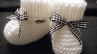 tuto tricot chaussons parti 2 [upl. by Lehman]