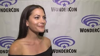 Actress Inbar Lavi Sings Hansons quotMMMBopquot Also Talks About Prison Break [upl. by Laehcimaj]