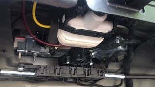 Mercedes SL500 R230 Trunk soft close fix [upl. by Amarillas]