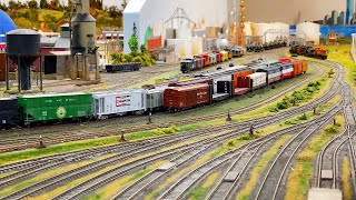 Beautiful Massive HO Scale Model Train Layout at The Treasure Coast Model Railroad Club [upl. by Nollahp]